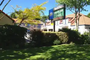 Мотель «Asure Bush Inn Court», Крайстчерч