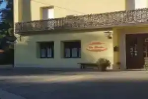 Albergo Ristorante La Perla, Имола