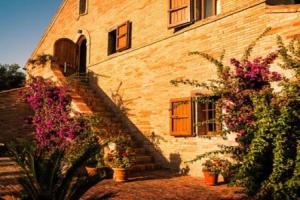 B&B Migliarino, Чивитанова-Марке