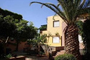 Kaissa Beach Bungalows & Apartments, Гувес