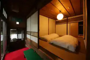 宿坊 善光寺 Temple Hotel Takayama Zenkoji, Такаяма