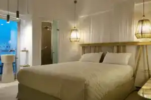 Апартаменты «Alafropetra Luxury Suites», Акротири