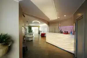 Hotel «Arc En Ciel», Диано-Марина