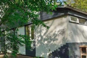 Holiday Home With Atmospheric Decor and Veranda, on the Edge of the Veluwe, Нунспеет