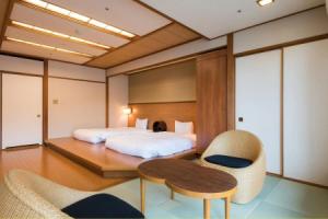 Ooedo-Onsen Monogatari Hotel New Okabe, Ито
