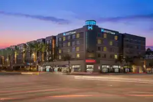 Hyatt House at Anaheim Resort/Convention Center, Анахайм