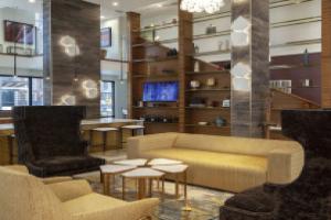AMLI Riverfront Green by Kasa Denver Union Station Apartments, Денвер