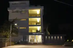 FerroHotel, Модика