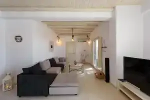 Cycladic Breeze Villas, Дриос