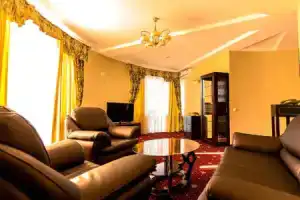 Мини-отель «Dvorik Leva», Трускавец