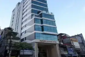 Parkside Sunline Hotel, Ханой