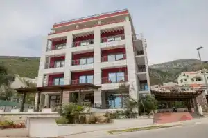 Hotel «Petrovac», Петровац