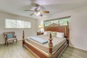 Charming San Antonio Abode ~ 10 Mi to River Walk!, Сан-Антонио