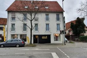 Outletcity Ferienwohnung Wohnung 1 - 2, Метцинген