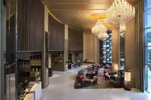 Bangkok Marriott Hotel Sukhumvit - Sha Extra Plus, Бангкок