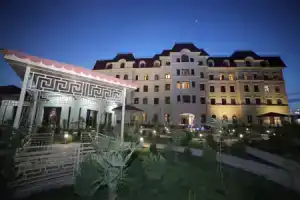 Гостиница «Термез Палас», Термез