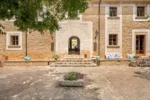 Ферма «Agroturismo Son Siurana», Алькудия