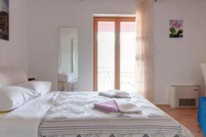 Villa Lavanda, Црес