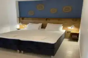 Gennadi Beach Apartments, Геннади