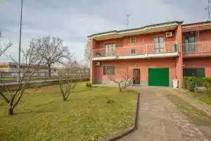 Relax nel verde, Сеграте