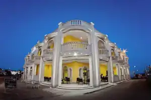 Marina di Pescoluse - Гостиницы Marina di Pescoluse - Гостиницы