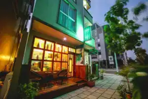Гостевой дом «Relax Beach Inn», Hulhumale