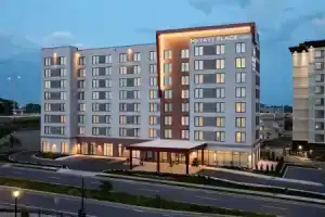 Hyatt Place Montreal Airport, Дорваль