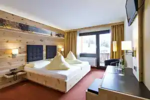 Hotel «Palü», Понтрезина