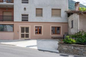 La Maison de Josephine (AOF101), Фенис