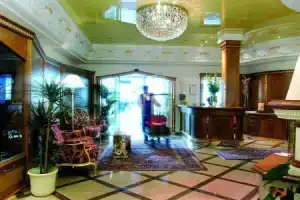 Cityhotel Goldener Adler B&B, Кьюза