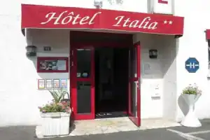 Hotel «Italia», Тур
