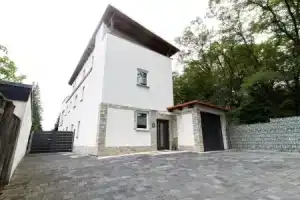 T & T Suites Raunheim, Рюссельхайм