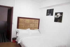 Weishaoye Hotel (Xi'an Ming City Wall West Gate Airport Bus branch), Сиань