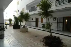 Charming Apartment in La Mata With Balcony, Торревьеха