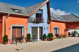 Апарт-отель «Vintiamo Apartmanok», Эгерсалок