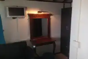 Blu Brezza Marine Hotel, Хисарёню