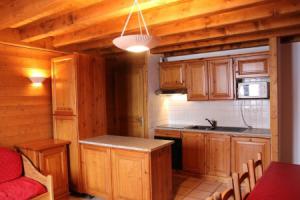 comfortable apartment with chimney Apartment 2 agence la cime, Валь Торанс