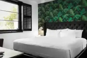 Sleeps 8 4 Sobro Suites w/ Kitchens & Modern Touches by Avantstay, Нэшвилл
