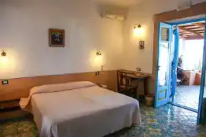Hotel Mamma Santina, Салина