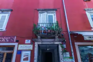 Authentic Stay in the Heart of Zadars Old Town, Задар