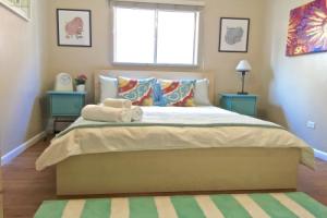 D018 1 Bedroom Apartment By Senstay, Аврора