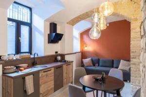 Charming Riga Old Town Apartment, Рига