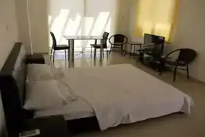 Andriana II Apartment Complex, Пафос