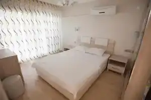Lovely Flat in Didim With Shared Pool Sauna Gym, Акбюк