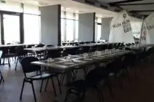 Vvsi Sport Hotel, Гардонь