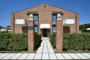 Marea Le Ville del Lido Resort, Лидо