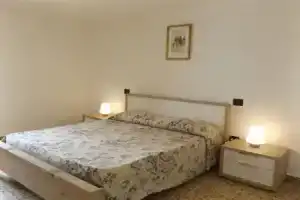 Apartment in Garda With Lake View, Гарда