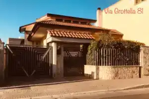 Via Grottella 81 - In Locazione Turistica, Копертино