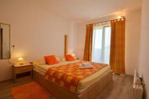 Classic and Elegant Rovinj Apartments With Balcony, Ровинь