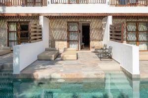 Costa Lindia Beach Resort, Лардос